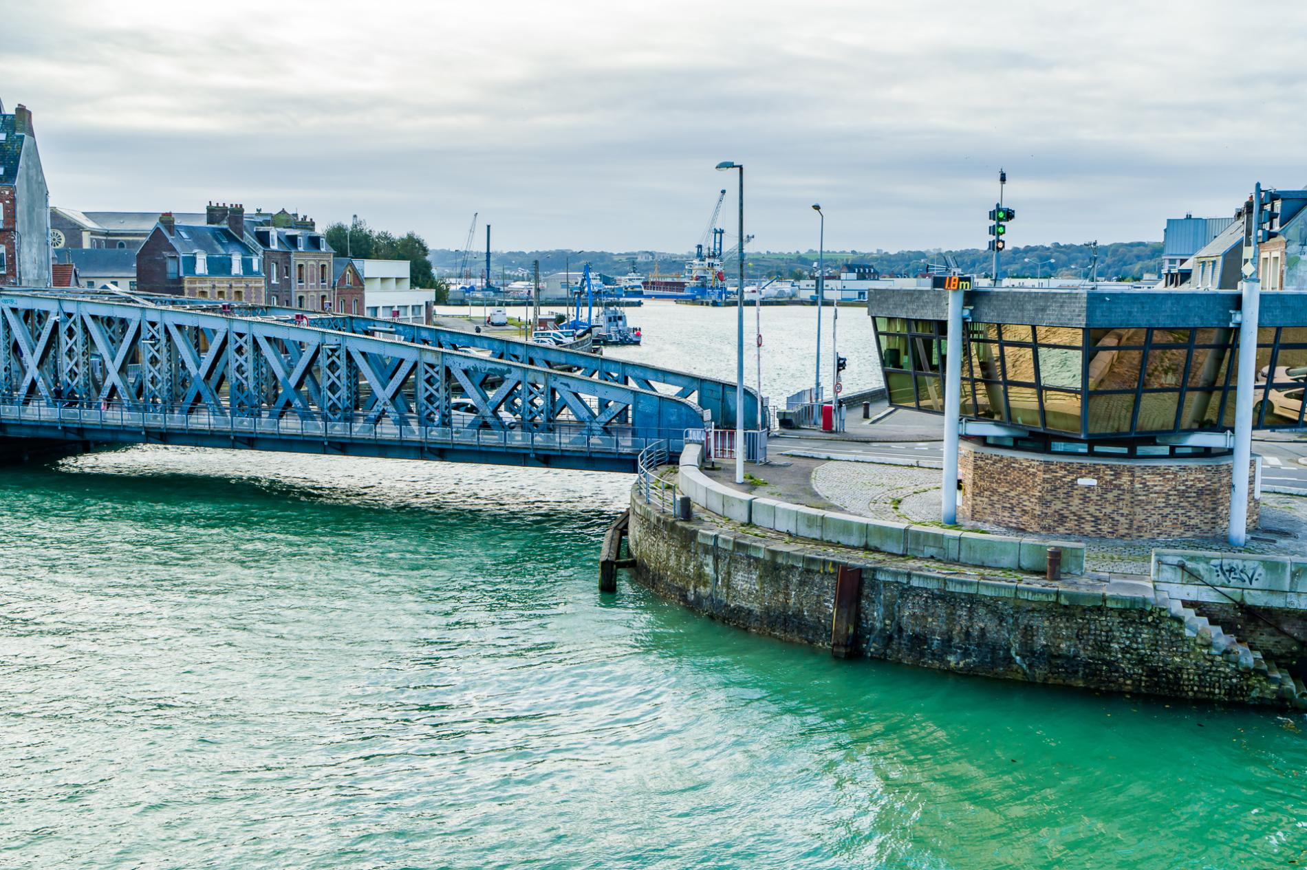 Le pont Colbert à Dieppe