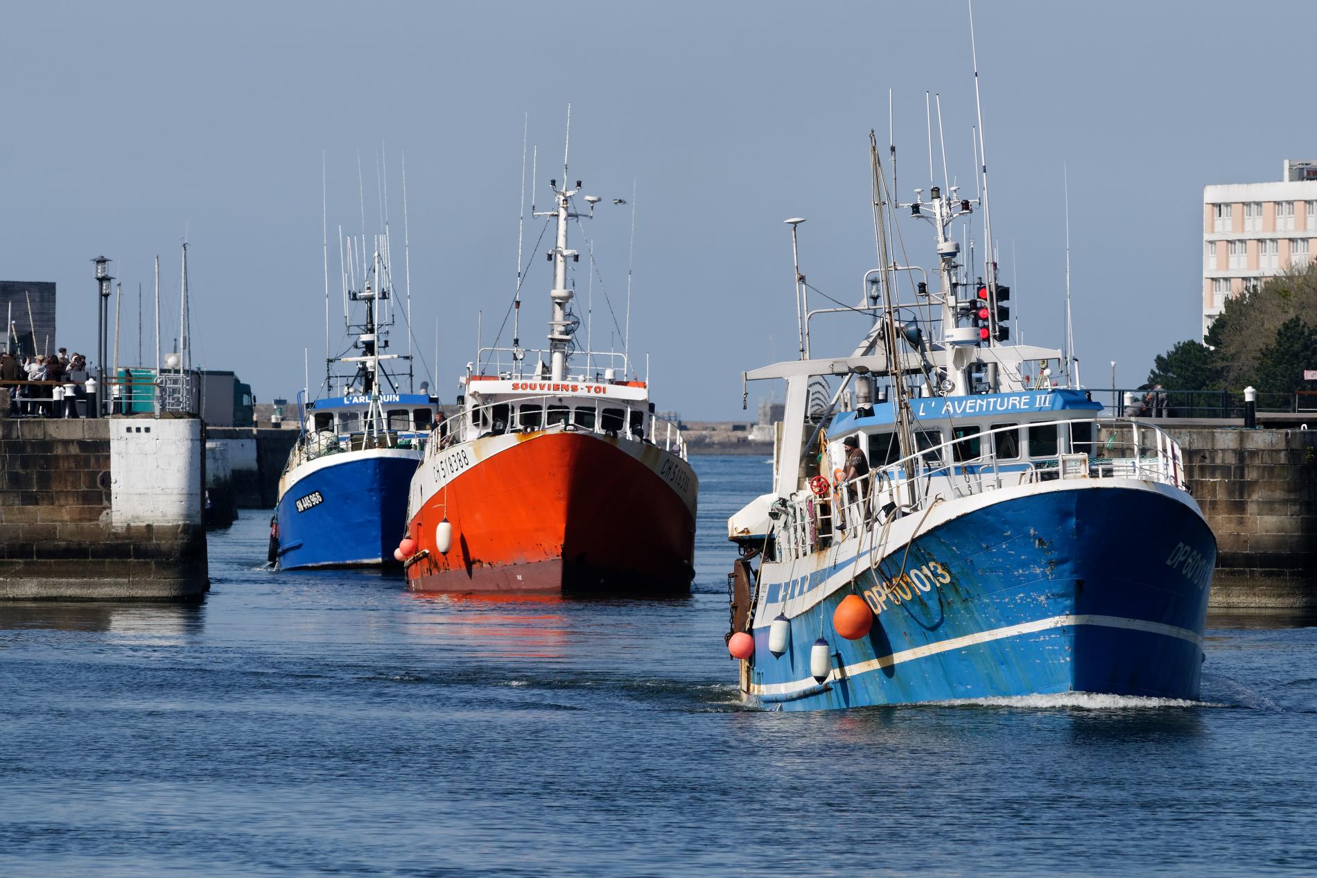 Port_de_Cherbourg_Peche