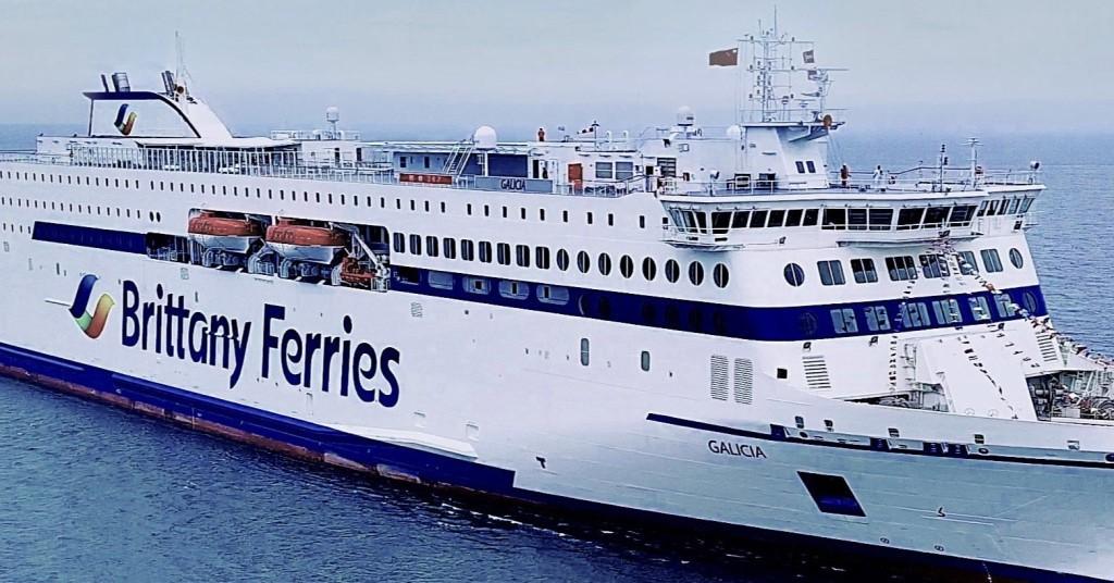 PortdeCherbourg-BaptêmeGalicia®BrittanyFerries