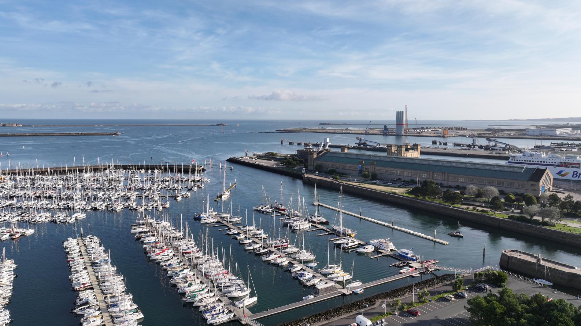 Quai de la Hune Port de Cherbourg