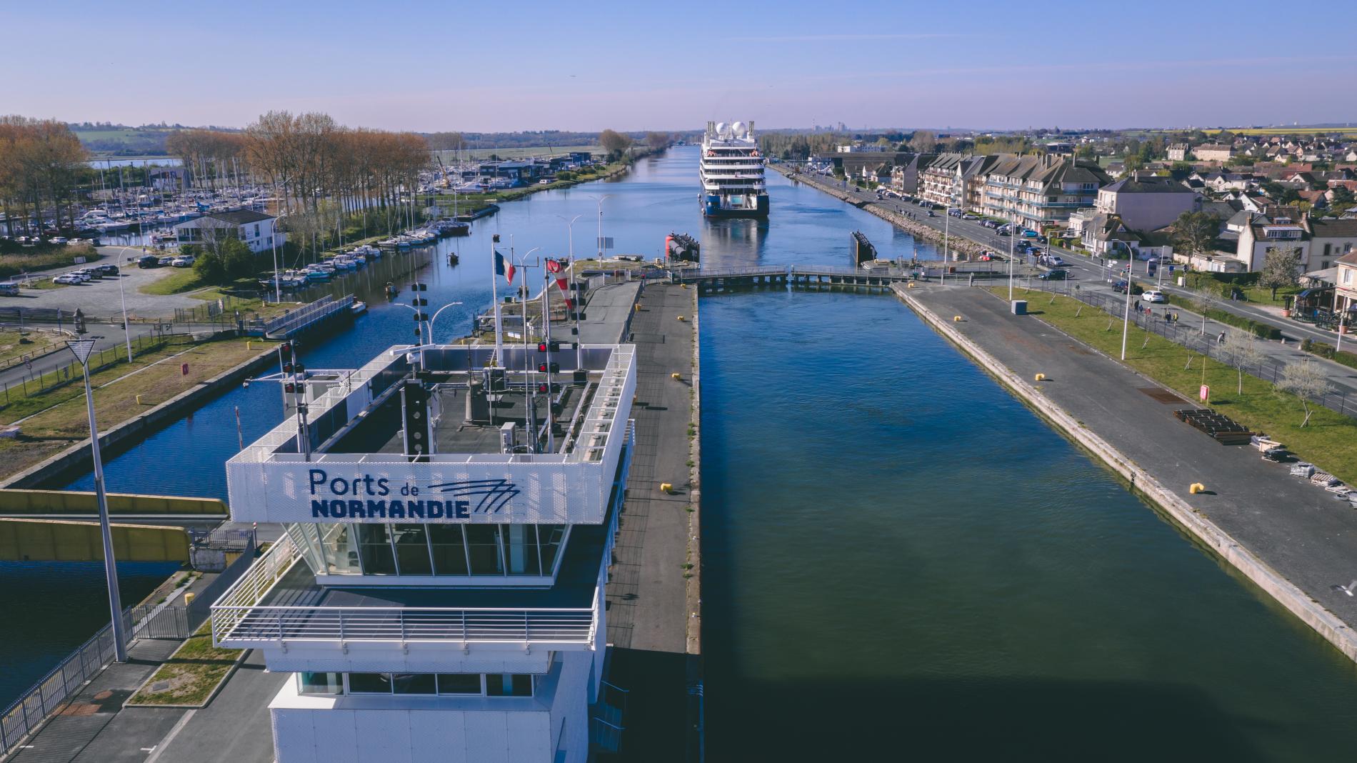 Capitainerie du port de Caen-Ouistreham