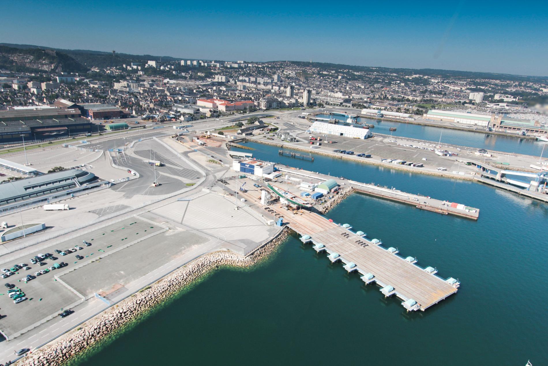 Port_de_Cherbourg_Reparation_Navale