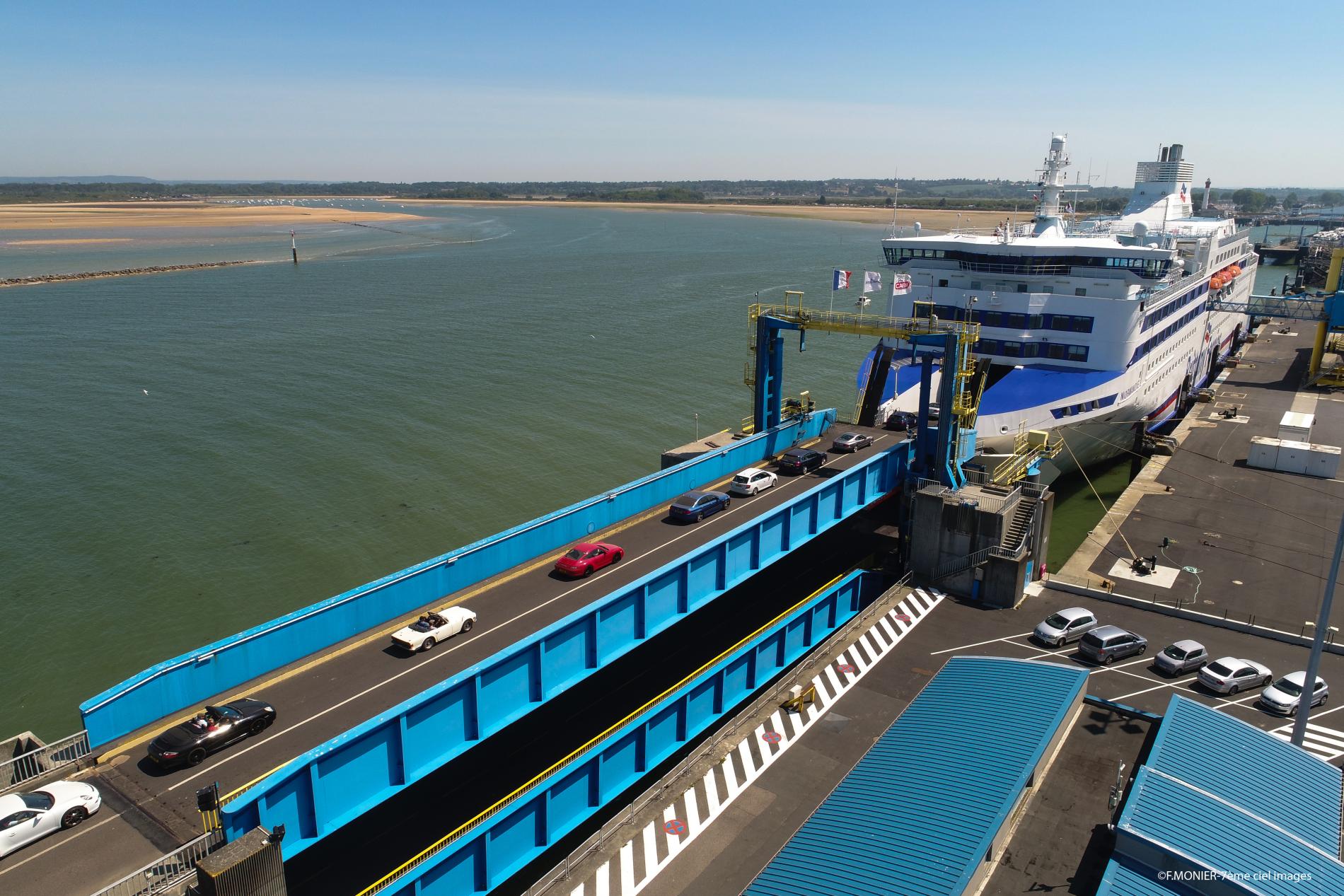 Ferry Ouistreham