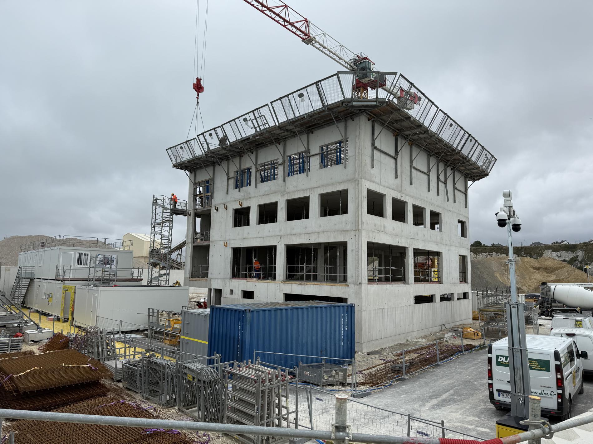 Construction base de maintenance